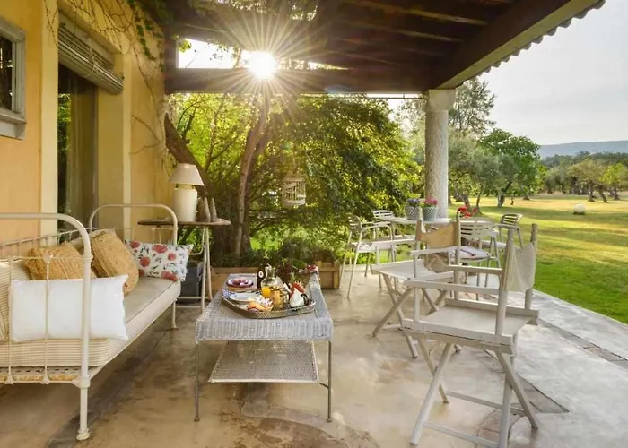 Vaqueria Cantaelgallo * Jaraíz de la Vera