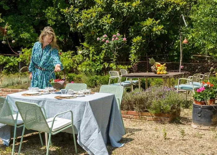 Vaqueria Cantaelgallo Country house *